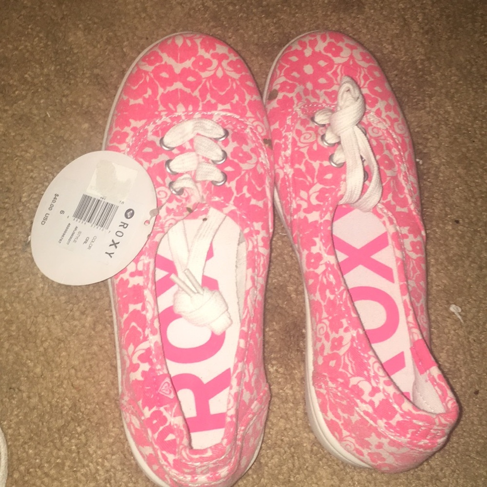 Roxy shoes